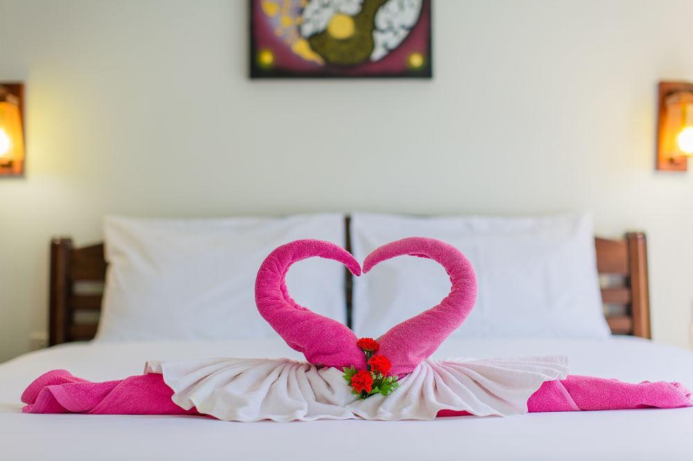 Lemon Tree Naturist Naiharn Hotel Phuket